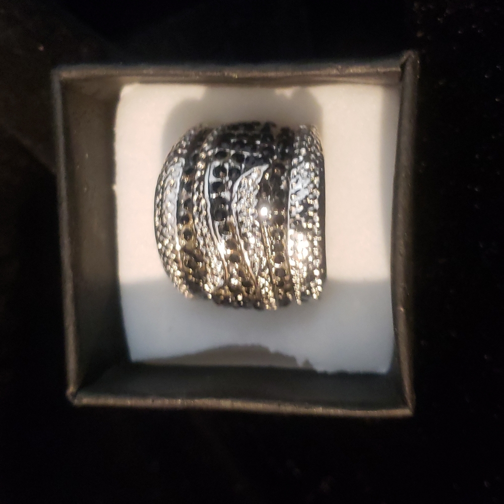 Women sterling silver ring